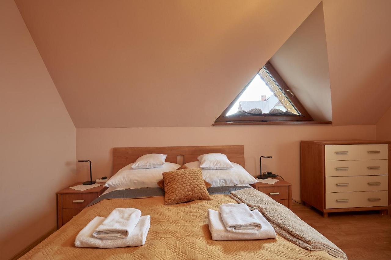 Apartament 1010 M ゾンプ エクステリア 写真